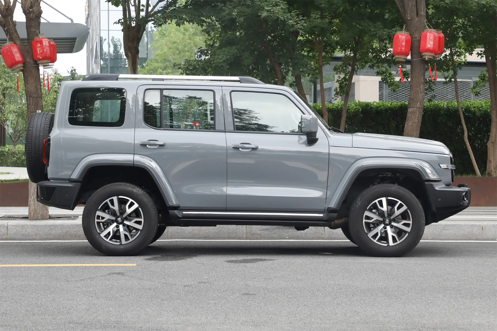 坦克300 2024款 2.0T 穿越者