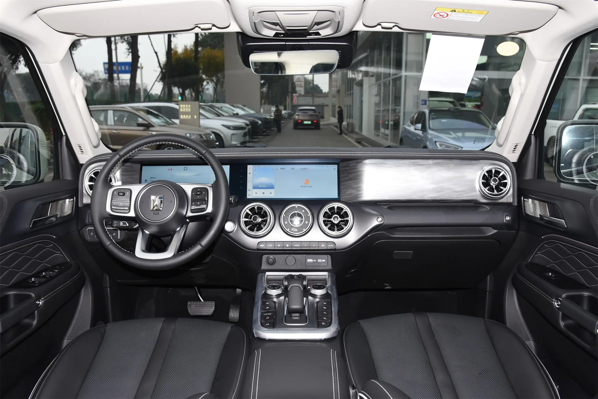 坦克300 2024款 2.0T 穿越者