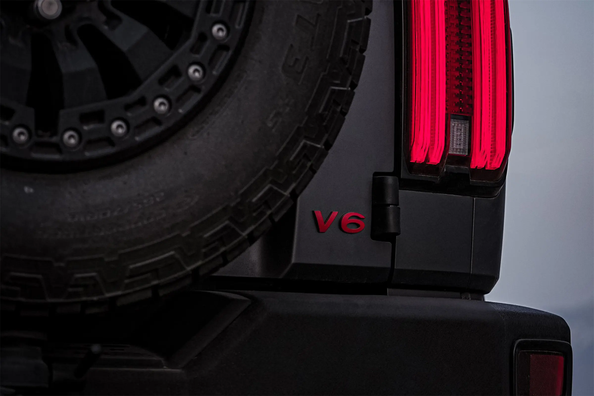 坦克330 2024款 330 3.0T V6