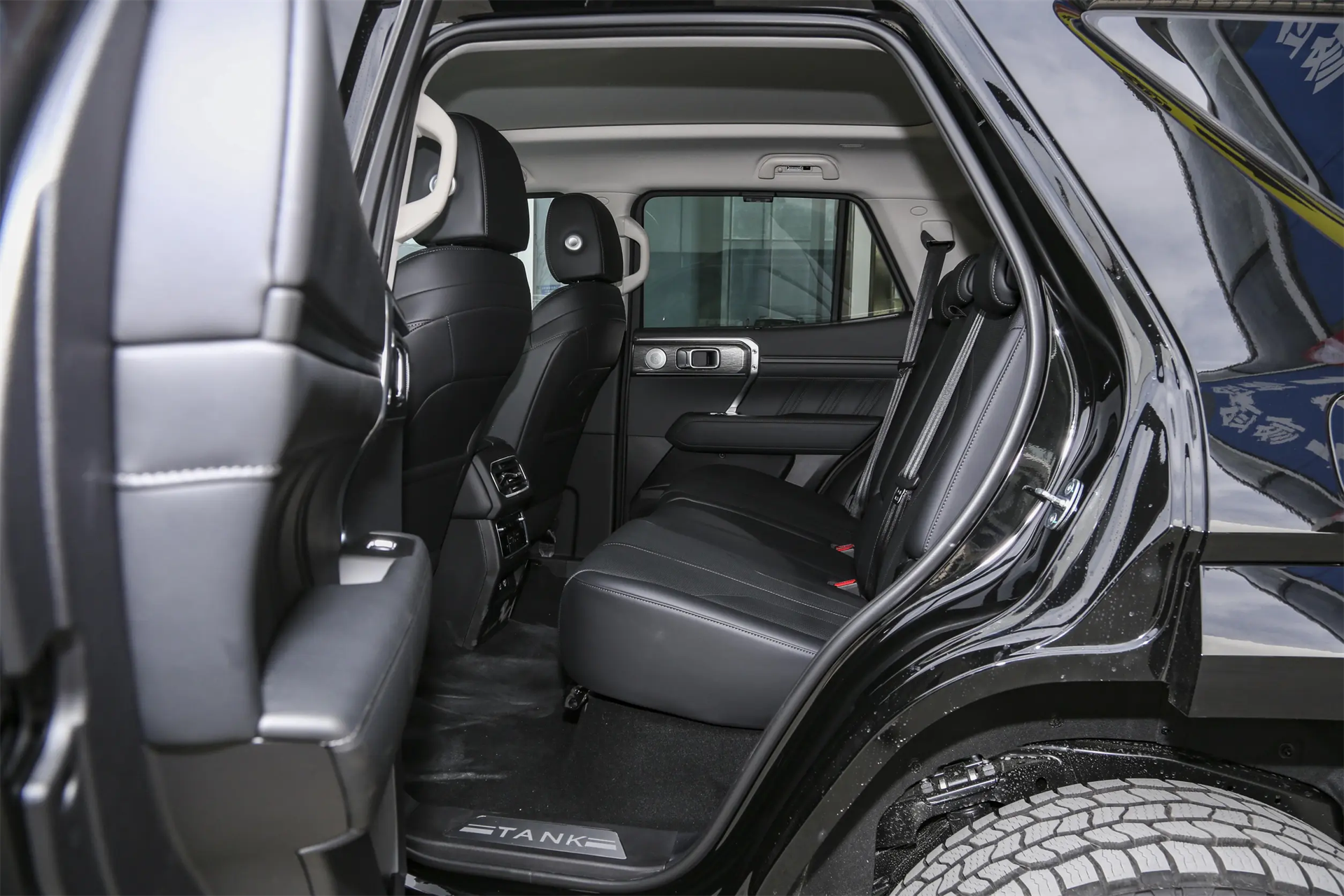 坦克400 Hi4-T 2024款 越野版